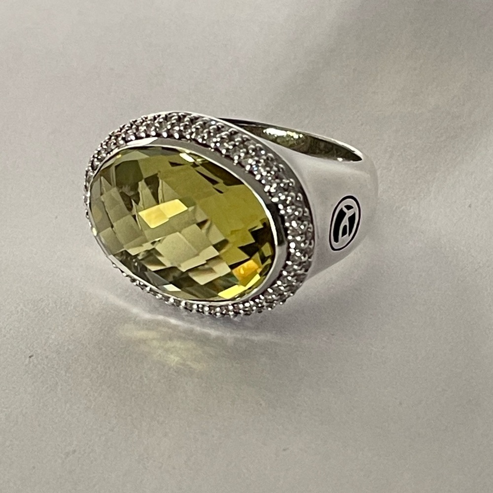 David Yurman, lemon citrine and diamond East West Signature Oval Ring size 6 1/2